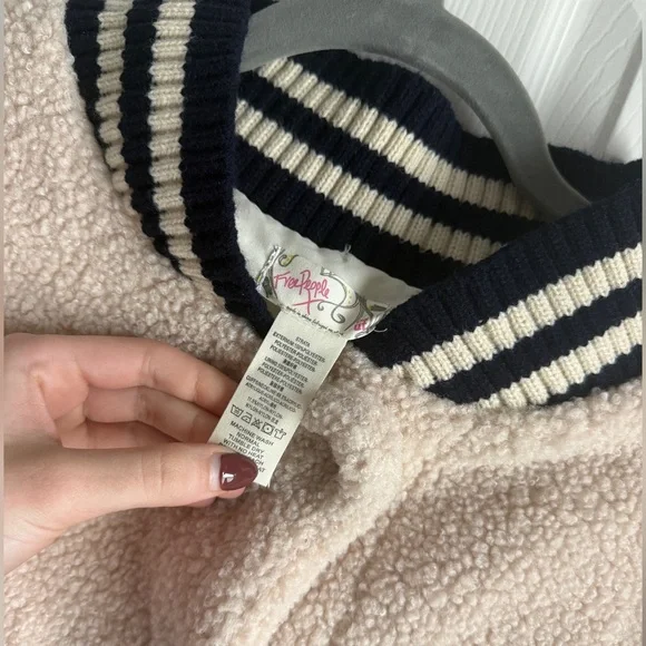 FREE PEOPLE Pep Rally Teddy Poncho Jacket Oversized Fur Sherpa Sleeveless Cream - Picture 5 of 9